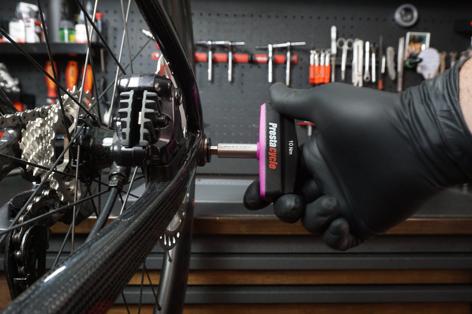 Pro TorqKeys - T - Handle Torque Tool - 4Nm, 5Nm, 6Nm, 8Nm, 10Nm, 12Nm + 18 Bits Bundle - Prestacycle
